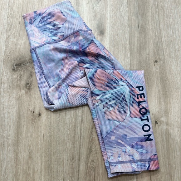 Peloton Pants - Peloton x WITH Digital Flower 2k Capri Leggings